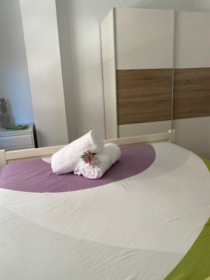 Apartamento Vista Altillo 阿尔姆尼卡 外观 照片